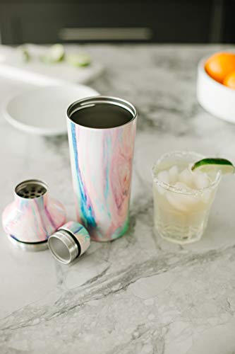 Shaker shown with included internal strainer