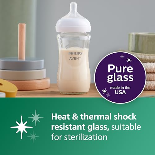 Close up of breast-shaped nipple on Philips Avent glass bottle