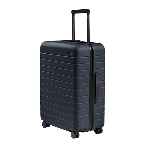 Away Medium Checked Luggage front view