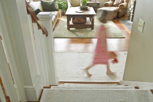Rubberized slip-resistant dots detail
