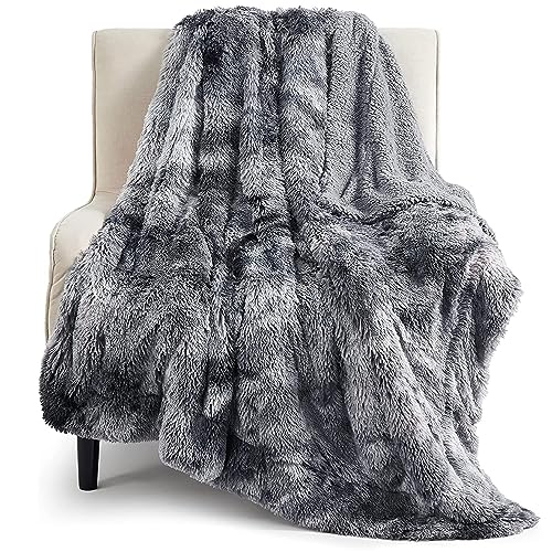 Bedsure Faux Fur Fluffy Fleece Sherpa Blanket folded