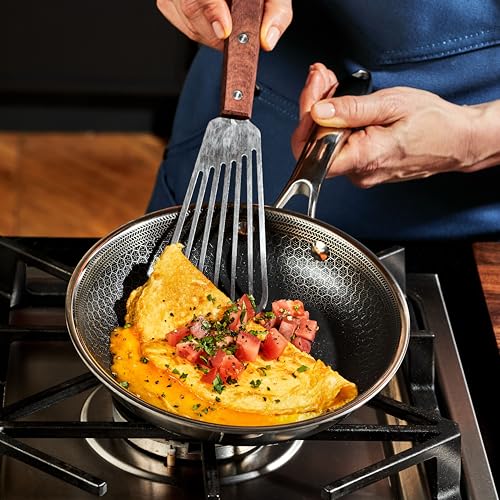 Close up of HexClad hexagonal cooking surface