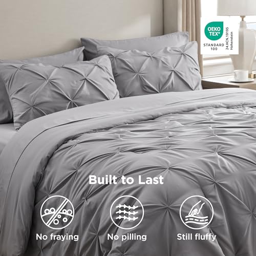 Grey comforter geometric pattern