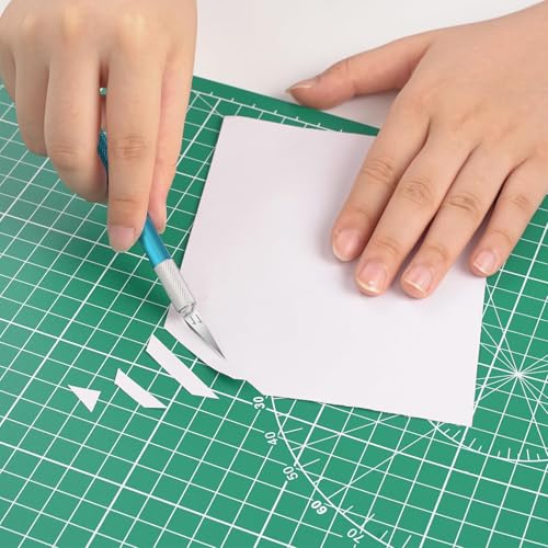 Green DIYSELF cutting mat with gridlines