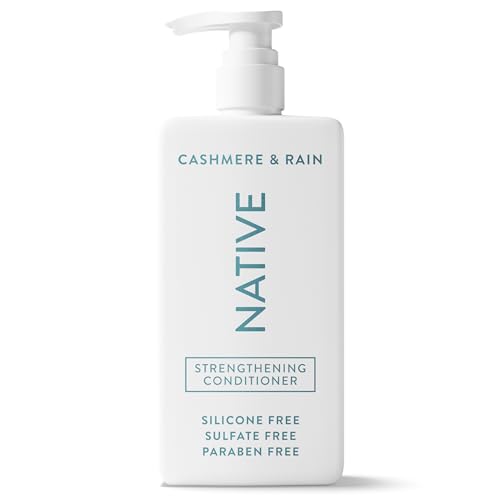 Native Strengthening Conditioner Cashmere & Rain bottle front