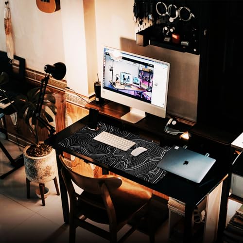 AREYLO mouse pad showing smooth surface