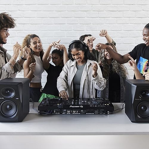 Pioneer DJ XDJ-RX3 system angled view