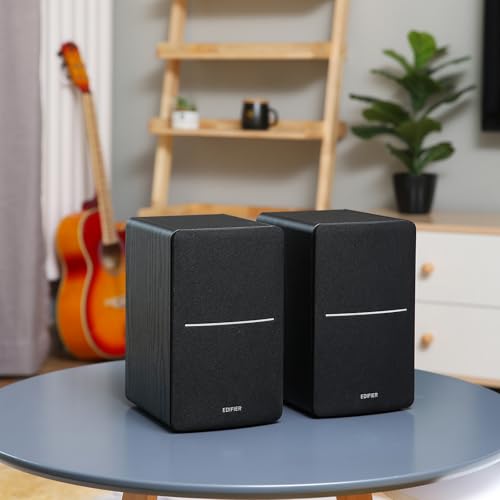 Edifier R1280DBs lifestyle setup