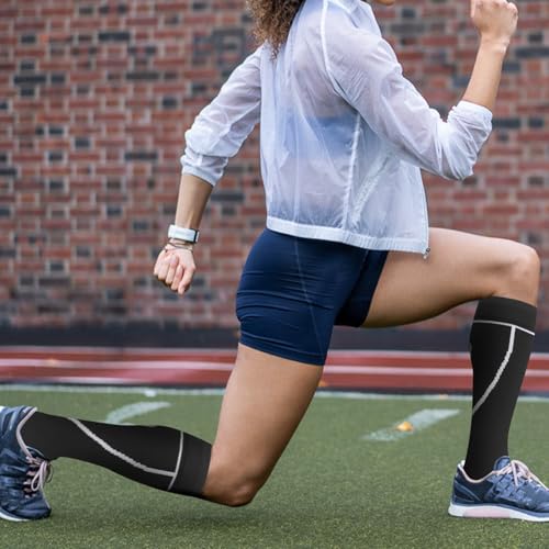 Graduated compression socks in multicolor