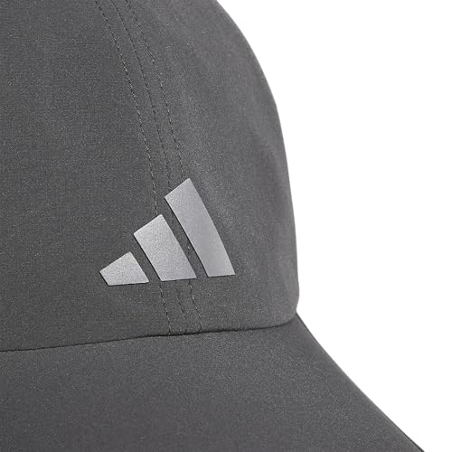 Adjustable back closure of adidas Grey Six hat