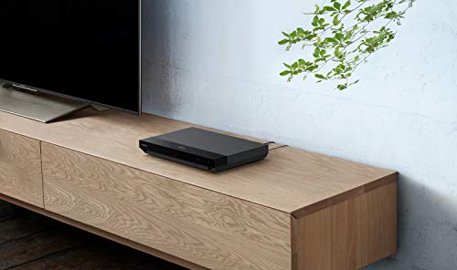 Sony UBP-X700U black finish detail