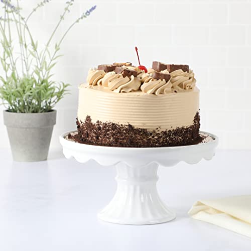 Side profile of Martha Stewart Patterson pedestal cake stand