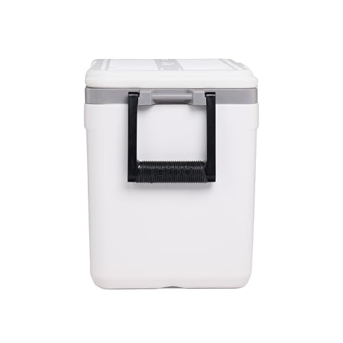 Igloo Marine Ultra 25 Qt packed with cans