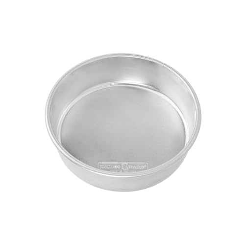 Side profile of 8-inch round cake pan