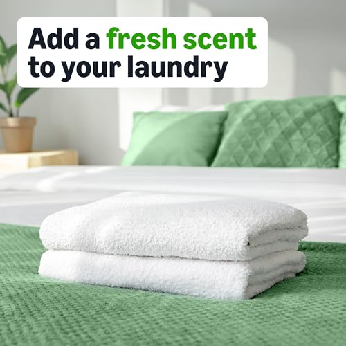 Side view of laundry fabric softener sheets