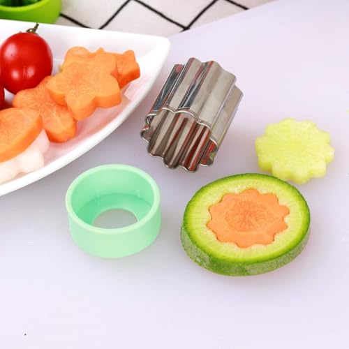 Set of 8 stainless steel food cutters