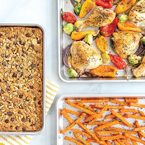 Nordic Ware half sheet pan detail