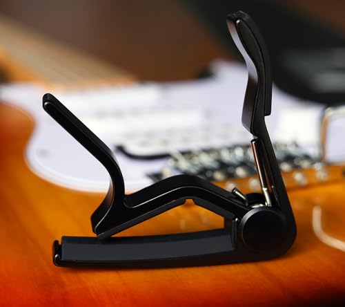 Compact size view of WINGO guitar capo