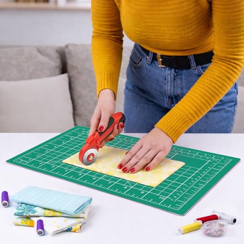 Close up of DIYSELF cutting mat texture