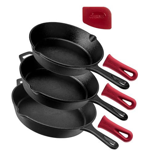 Cuisinel 3-piece cast iron skillet set stacked