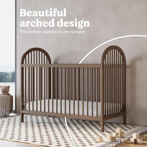 Graco Olivia crib set up as toddler bed