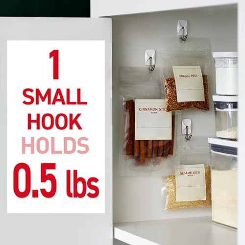 Set of 28 Command hooks and 32 strips