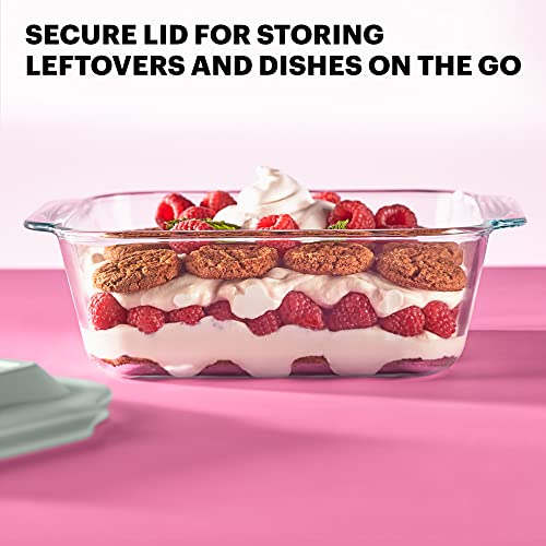 Pyrex 8x8 baking dish profile view