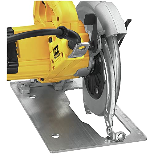 Blade guard view of DEWALT DWE575 model