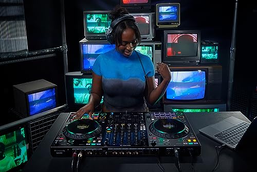 Pioneer DJ DDJ-FLX10 studio setup