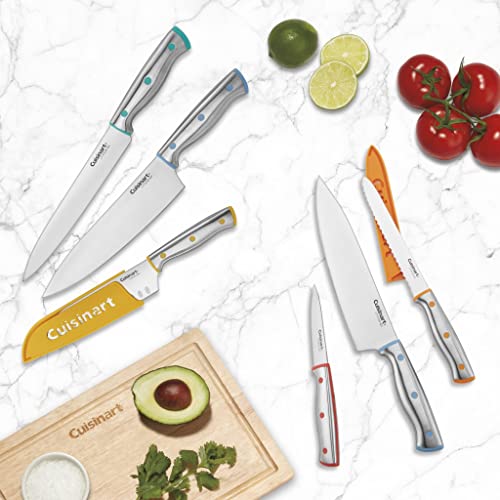 Ergonomic handle detail on Cuisinart knife