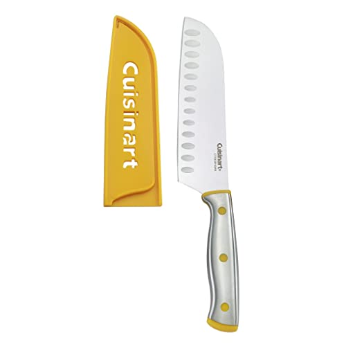 Close up of knife edge and blade quality