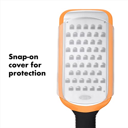 Grater with non-slip foot