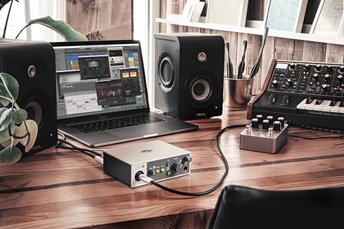 Universal Audio Volt 1 monitor level control