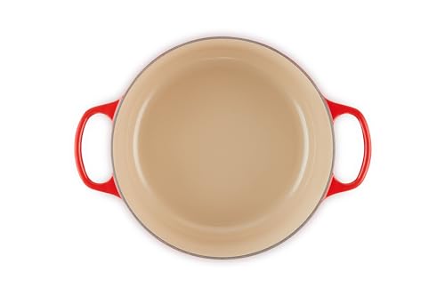 Le Creuset Dutch oven with lid on