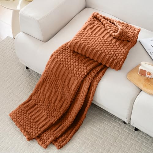 Bohemian pattern detail on Lussena throw