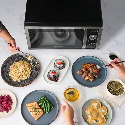 LED display and timer on Farberware microwave