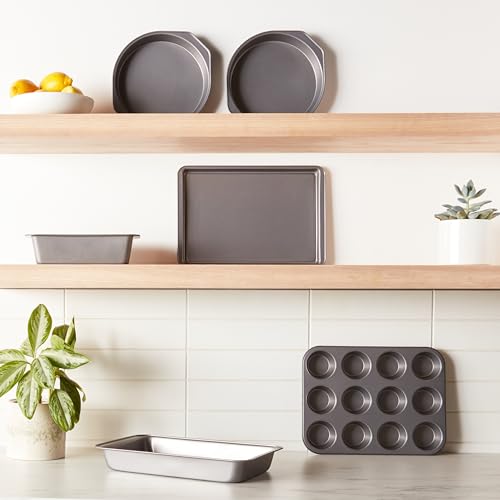 Nonstick carbon steel roast pan and baking sheet