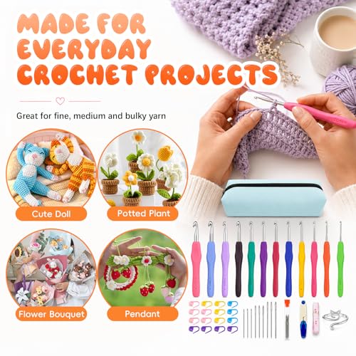 Close up of LUDOTEK ergonomic silicone handle crochet hooks