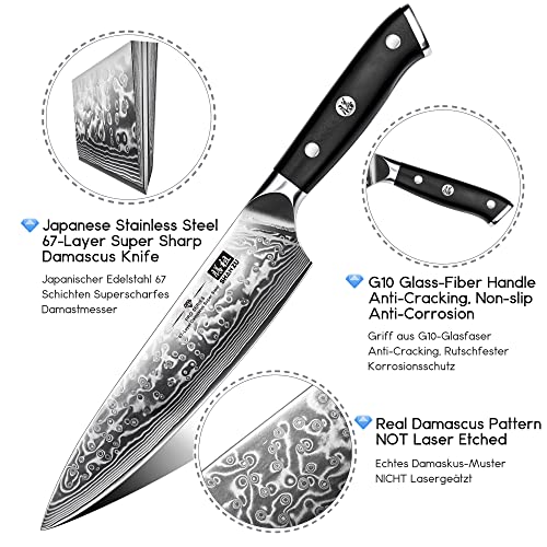 Close up of Damascus steel blade pattern