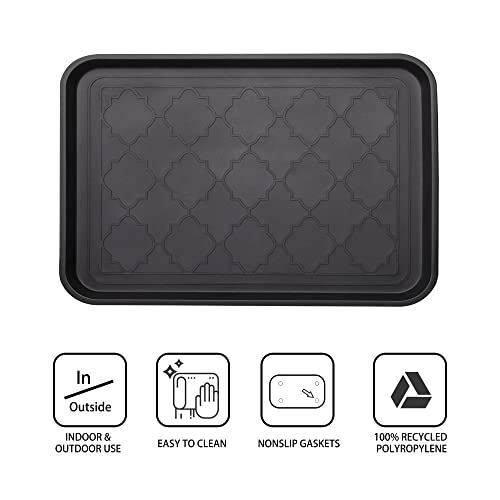Shoe tray inside a vehicle trunk