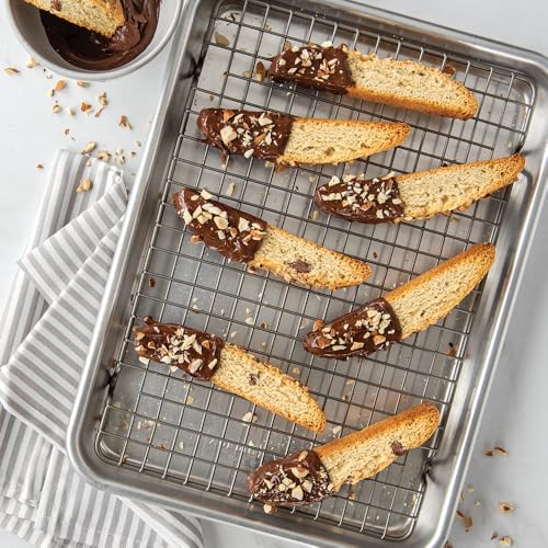 The nonstick grid for Nordic Ware sheet pan