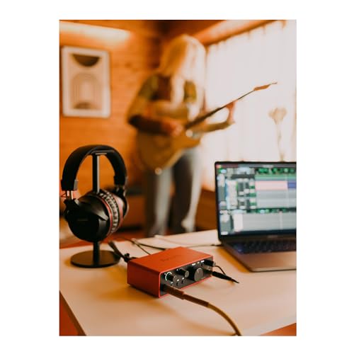 Focusrite Scarlett Solo 4th Gen packaging box
