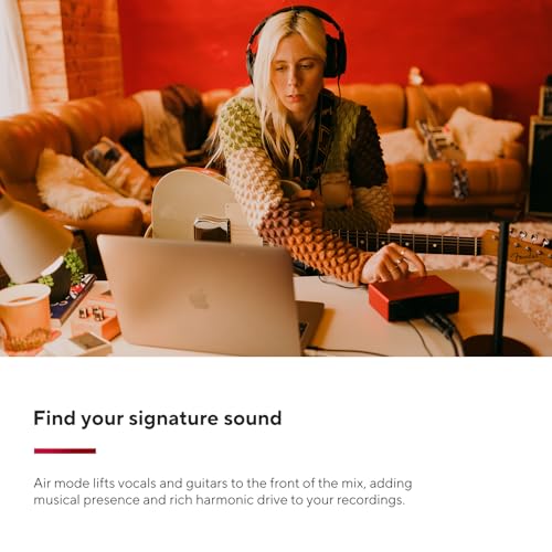 Focusrite Scarlett Solo 4th Gen studio setup