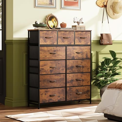 Detailed view of drawer handle and fabric