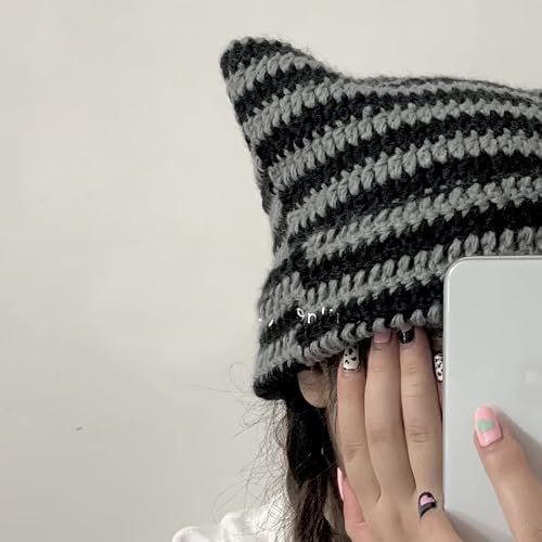 One size GGOOB beanie black color profile