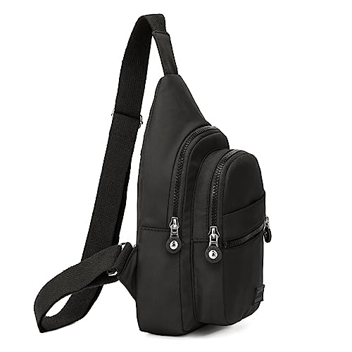Close up of adjustable shoulder strap on Banelu sling bag