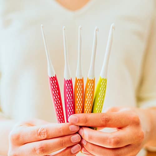 Prym 57182 crochet hook set in multicolor design