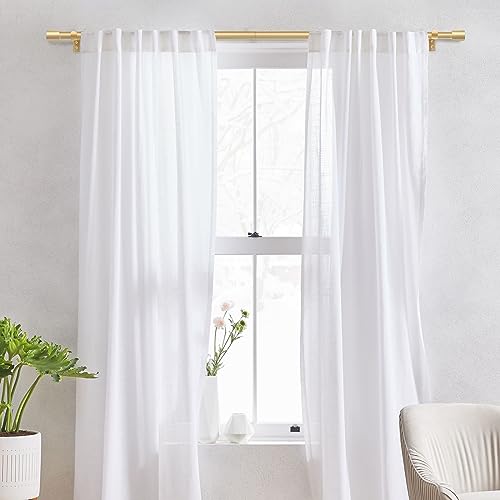 Adjustable gold curtain rod for windows