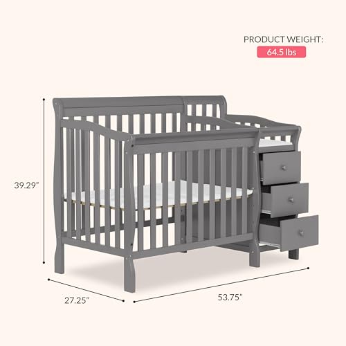 Side view of the 3-drawer nursery storage station