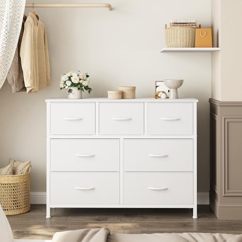 OLIXIS dresser white fabric drawers detail